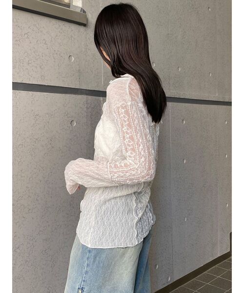 MURUA（ムルーア）の「【WEB限定】レースパッチワークカーデトップス（カーディガン/ボレロ・レディース・ブラック/アイボリー・FREE）」の13枚目の写真