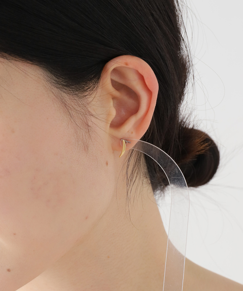 Spick & Span（スピックアンドスパン）の「《一部店舗+WEB限定》BAQLESS / バックレス Amity Trace Gold（ピアス（両耳用）・レディース・ゴールド・FREE）」の7枚目の写真