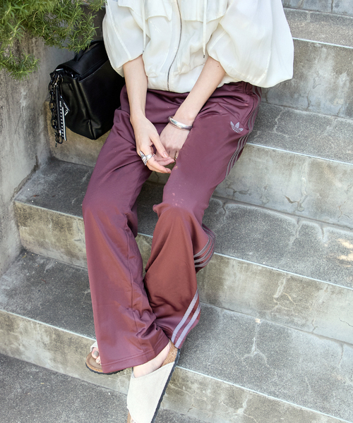 adidas Originals（アディダスオリジナルス）の「別注【adidas originals/アディダス オリジナルス】For JS FIREBIRD TP（その他パンツ・レディース・ボルドー・MEDIUM/SMALL/X-SMALL）」の2枚目の写真