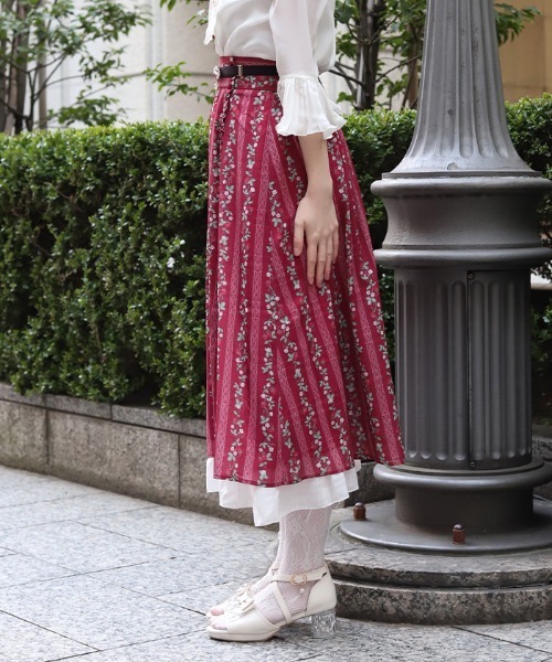 axes femme（アクシーズファム）の「苺柄切替フレアスカート（スカート・レディース・レッド/ネイビー/キナリ・FREE）」の5枚目の写真