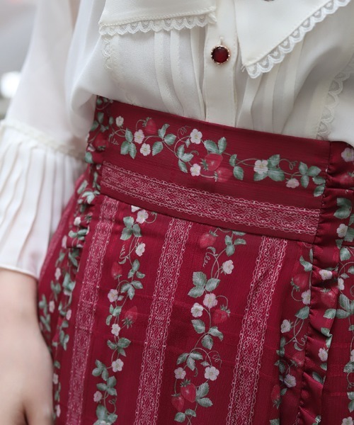 axes femme（アクシーズファム）の「苺柄切替フレアスカート（スカート・レディース・レッド/ネイビー/キナリ・FREE）」の8枚目の写真