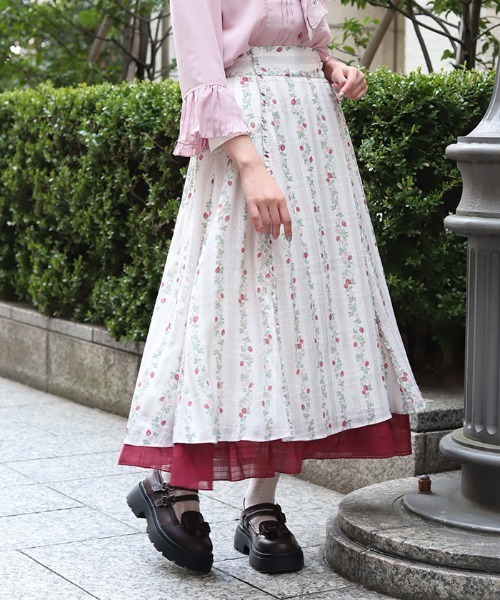 axes femme（アクシーズファム）の「苺柄切替フレアスカート（スカート・レディース・レッド/ネイビー/キナリ・FREE）」の10枚目の写真