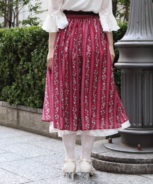 axes femme（アクシーズファム）の「苺柄切替フレアスカート（スカート・レディース・レッド/ネイビー/キナリ・FREE）」の6枚目の写真