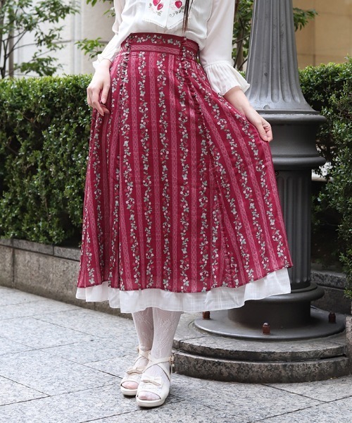 axes femme（アクシーズファム）の「苺柄切替フレアスカート（スカート・レディース・レッド/ネイビー/キナリ・FREE）」の4枚目の写真