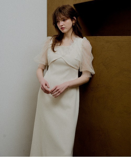 LE'RURE(リルアー)の「Flower tulle frill line dress(ドレス・レディース・アイボリー/ベージュ系その他/チャコール・TALL/SMALL/MEDIUM)」の2枚目の写真