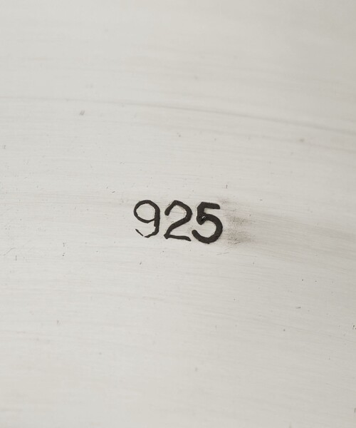 quip queint(クイップクエイント)の「<quip queint>ORG CURVE バングル(ブレスレット・レディース・シルバー・FREE)」の5枚目の写真