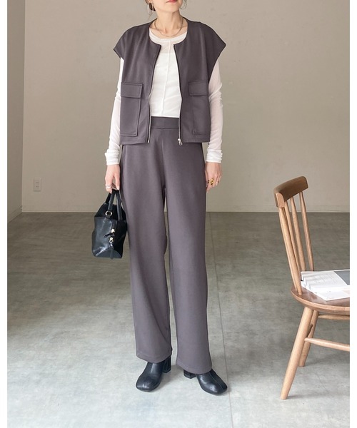 She's Closet(シーズクローゼット)の「フロントジップベスト&パンツスタイル セットアップ(セットアップ・レディース・チャコールグレー/ブラック/アイボリー/ブラウン・FREE)」の12枚目の写真