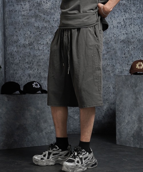 1111clothing(ワンフォークロージング)の「【セットアップ可能】ミニ裏毛 アップリケ ショートパンツ / Mini-Fleece Applique Shorts(スウェットパンツ・メンズ・アッシュ/ブラック・XL/L/M)」の18枚目の写真