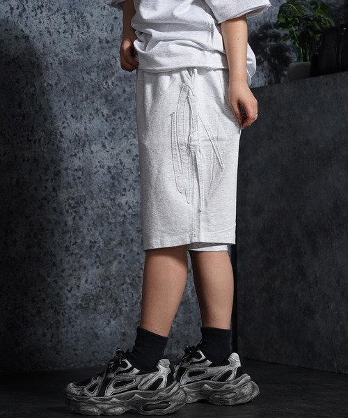 1111clothing(ワンフォークロージング)の「【セットアップ可能】ミニ裏毛 アップリケ ショートパンツ / Mini-Fleece Applique Shorts(スウェットパンツ・メンズ・アッシュ/ブラック・XL/L/M)」の12枚目の写真