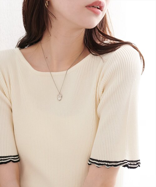 natural couture(ナチュラルクチュール)の「フリルシアー配色リブニットプルオーバー(ニット/セーター・レディース・ピンク/オフホワイト/ブラック/サックスブルー・FREE)」の8枚目の写真