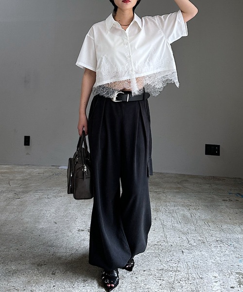 PAGEBOY（ページボーイ）の「レースドッキングショートシャツ（シャツ/ブラウス・レディース・ブラック/ブルー/オフホワイト・FREE）」の4枚目の写真