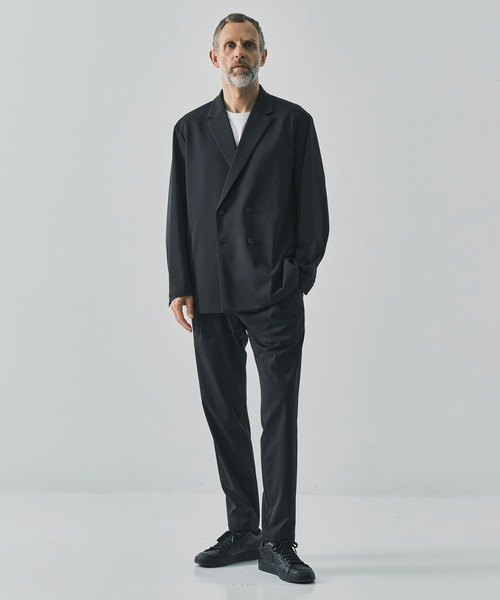 THE TOKYO（ザトウキョウ）の「【THE TOKYO/ザトウキョウ】Light Matte Stretch Jersey Double Jacket（テーラードジャケット・メンズ・ダークブラウン/ブラック・48/46/44）」の4枚目の写真