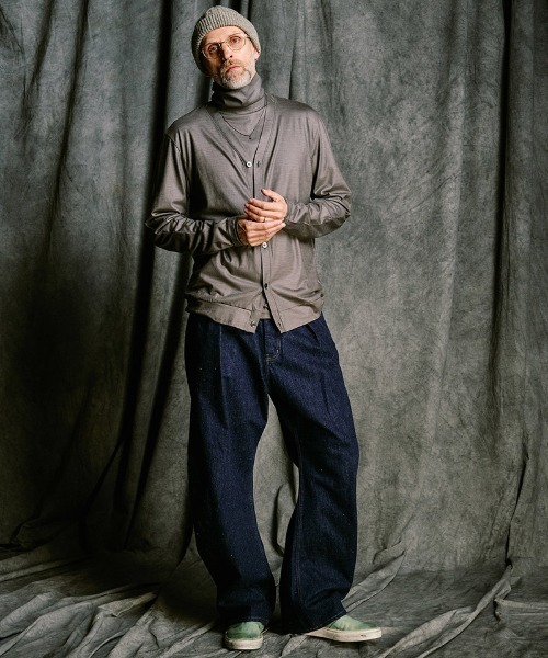wjk（ダヴルジェイケイ）の「mcg3812- ex.comfy wool middle cardigan Vネックカーディガン(6893 wn08j)（カーディガン/ボレロ・メンズ・グレー系その他/ブラック・S/M/L/XL）」の7枚目の写真