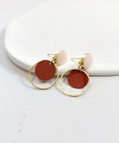 yu-ka（ユーカ）の「YU-KA:プレートサークルピアス Plate Circle Earrings（ピアス（両耳用）・レディース・ゴールド・FREE）」の2枚目の写真