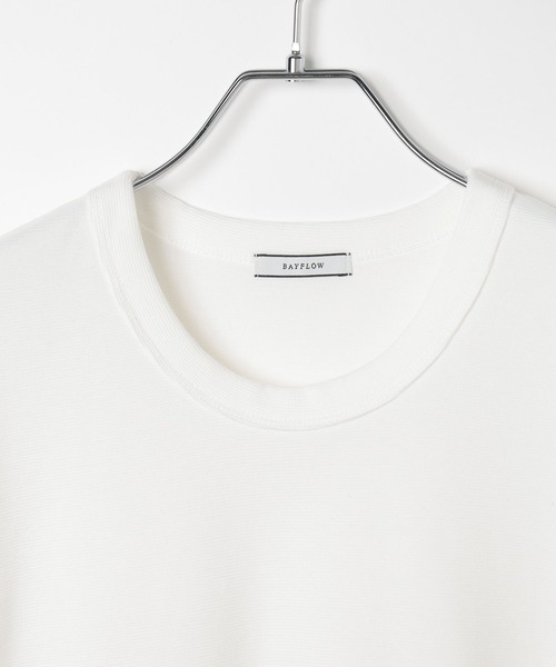 BAYFLOW(ベイフロー)の「【ストレッチ・シワ軽減】タックフライスTEE(Tシャツ/カットソー・メンズ・グレー/チャコール/ナチュラル/オフホワイト・SMALL/MEDIUM/LARGE)」の17枚目の写真