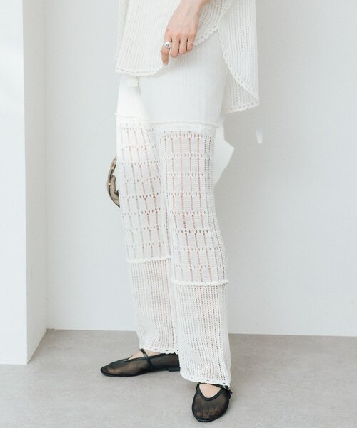 RIVE DROITE(リヴドロワ)の「【à Nice】【セットアップ着用可能/2サイズ展開】クロシェトリムニットパンツ(その他パンツ・レディース・オフホワイト/チャコールグレー・36/38)」の8枚目の写真