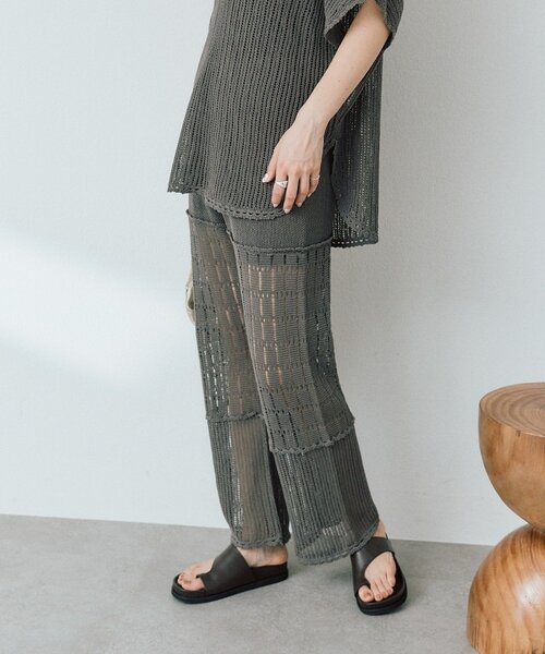 RIVE DROITE(リヴドロワ)の「【à Nice】【セットアップ対応可能/2サイズ展開】クロシェトリムニットパンツ(その他パンツ・レディース・オフホワイト/チャコールグレー・36/38)」の13枚目の写真