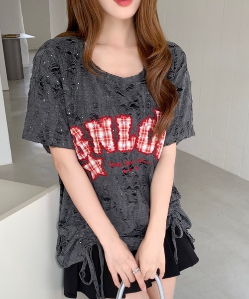 Sibra(シブラ)の「遊び心を効かせたヴィンテージムード。チェックロゴ刺繍ドロストTシャツ(Tシャツ/カットソー・レディース・ブラック/アイボリー/ピンク/グレー・M)」の13枚目の写真