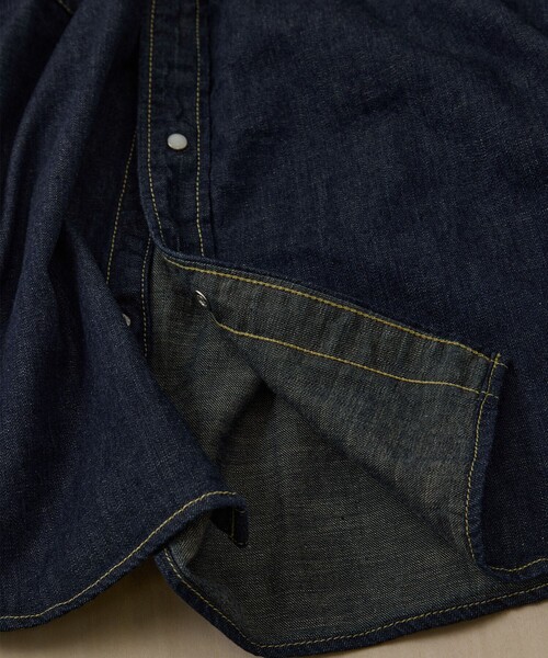 REMI RELIEF(レミレリーフ)の「【REMI RELIEF】OW 8.5oz DENIM WESTERNSHIRT(ノコギリ型フラップ)(シャツ/ブラウス・メンズ・ダークインディゴブルー・L/M)」の10枚目の写真
