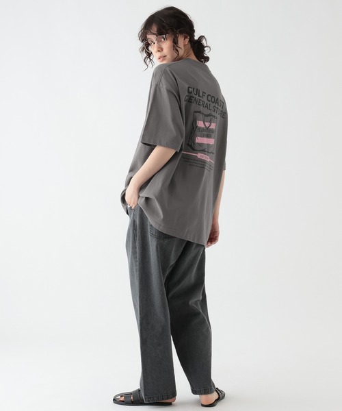 GEORGE'S(ジョージズ)の「エンブロイダリープリントTシャツ(Tシャツ/カットソー・メンズ・チャコールグレー/オフホワイト/ブラウン・LARGE/MEDIUM)」の20枚目の写真