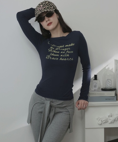 Ulysses(ユリシス)の「メッセージロゴプリントカットソー(Tシャツ/カットソー・レディース・ホワイト/ネイビー・M/S)」の1枚目の写真