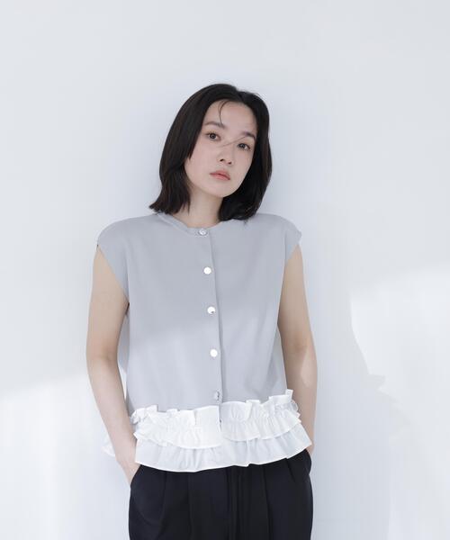 NATURAL BEAUTY BASIC(ナチュラルビューティーベーシック)の「フリルドッキングニットジレ(ベスト・レディース・ブラック/グレー系その他/オフホワイト・フリ-)」の17枚目の写真