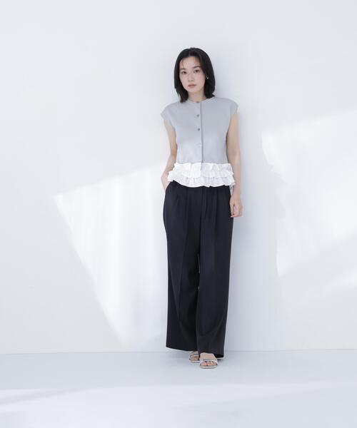 NATURAL BEAUTY BASIC(ナチュラルビューティーベーシック)の「フリルドッキングニットジレ(ベスト・レディース・ブラック/グレー系その他/オフホワイト・フリ-)」の20枚目の写真