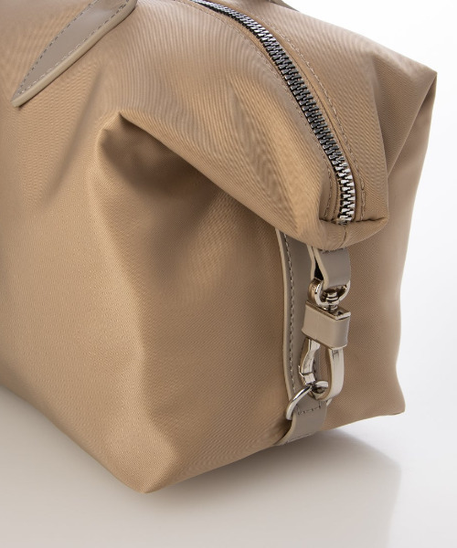 cache cache(カシュ カシュ)の「カシュカシュ cachecache / サイドナスカンナイロンボストンバッグ(トートバッグ・レディース・ベージュ/ブラック・FREE)」の14枚目の写真