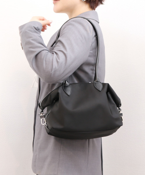 cache cache(カシュ カシュ)の「カシュカシュ cachecache / サイドナスカンナイロンボストンバッグ(トートバッグ・レディース・ベージュ/ブラック・FREE)」の20枚目の写真