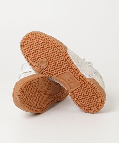 NEW BALANCE(ニューバランス)の「NB Numeric Tom Knox 600(スニーカー・メンズ・ベージュ・29.0cm/28.5cm/28.0cm/27.5cm/27.0cm/26.5cm/26.0cm/25.5cm/25.0cm/24.5cm/24.0cm/23.5cm/23.0cm)」の5枚目の写真