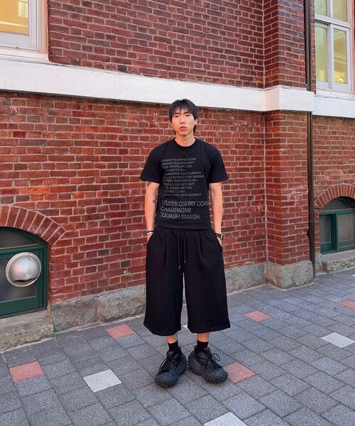 MOOVN（ムブン）の「バミューダワンタックロングスウェットパンツショートブラック（その他パンツ・メンズ・その他・SMALL/MEDIUM/LARGE）」の4枚目の写真