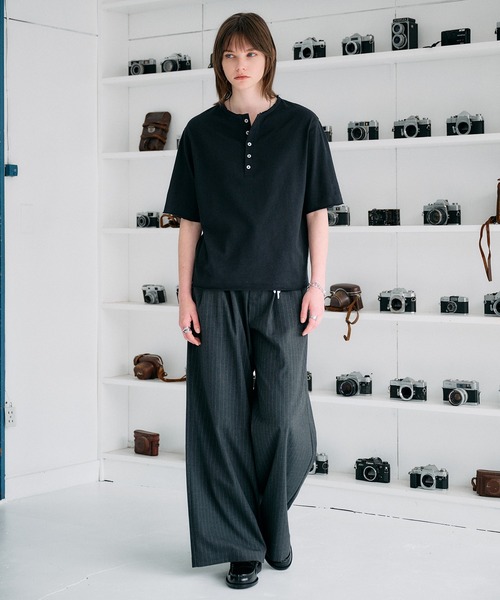 SELLE GLANT(セレグランテ)の「HENRY NECK SLUB T-SHIRT / ヘンリーネックスラブTシャツ(Tシャツ/カットソー・メンズ・オフホワイト/ブラック系/ミント/ブラック・LARGE/SMALL/MEDIUM)」の22枚目の写真