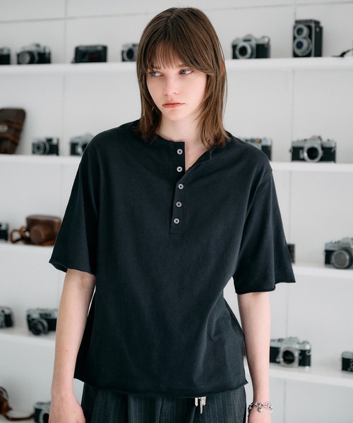 SELLE GLANT(セレグランテ)の「HENRY NECK SLUB T-SHIRT / ヘンリーネックスラブTシャツ(Tシャツ/カットソー・メンズ・オフホワイト/ブラック系/ミント/ブラック・LARGE/SMALL/MEDIUM)」の17枚目の写真