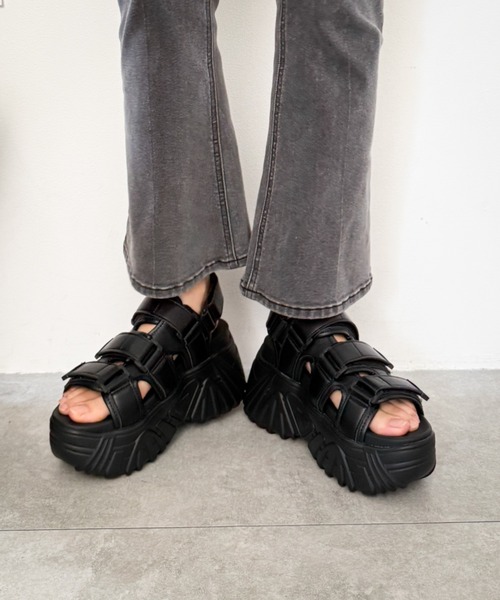 WEGO(ウィゴー)の「WEGO/【26年春夏新作】厚底ボリュームスポサン(サンダル・レディース・ブラック系その他/ブラック・MEDIUM/SMALL/LARGE)」の22枚目の写真