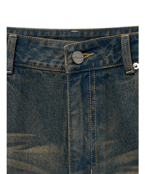 NOIRER(ノイア)の「キャットウォッシングワイドバミューダデニムパンツ(ヴィンテージブルー)(その他パンツ・メンズ・その他・48/50/52)」の4枚目の写真