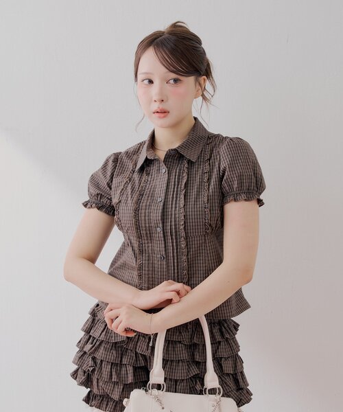 Chico(チコ)の「【全骨格◎/セットアップ対応】コンパクトパフブラウス(シャツ/ブラウス・レディース・ホワイト/ブラウン系その他2/ブラック系その他2・FREE)」の7枚目の写真