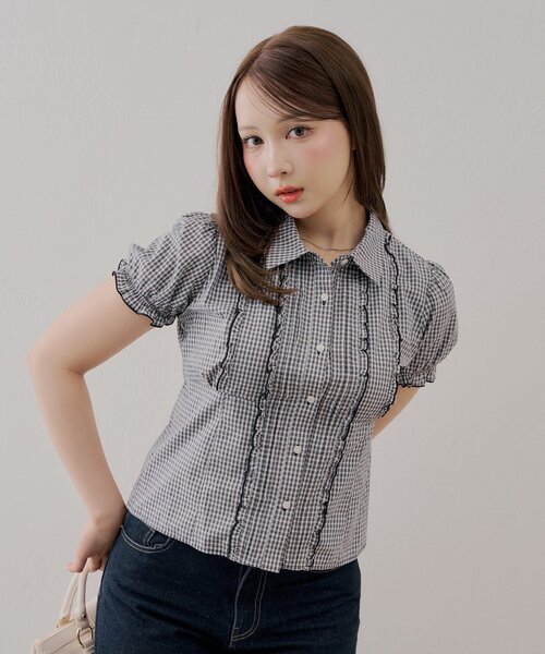 Chico(チコ)の「【全骨格◎/セットアップ対応】コンパクトパフブラウス(シャツ/ブラウス・レディース・ホワイト/ブラウン系その他2/ブラック系その他2・FREE)」の8枚目の写真