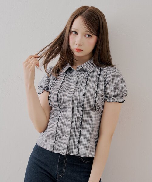 Chico(チコ)の「【全骨格◎/セットアップ対応】コンパクトパフブラウス(シャツ/ブラウス・レディース・ホワイト/ブラウン系その他2/ブラック系その他2・FREE)」の9枚目の写真