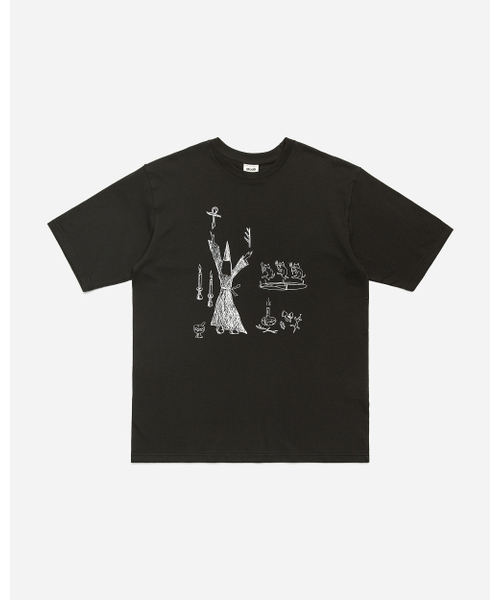 MODNINE(モディナイン)の「Black Magic - Oversized T-Shirt Black(Tシャツ/カットソー・メンズ・その他・SMALL/MEDIUM/LARGE/X-LARGE)」の2枚目の写真