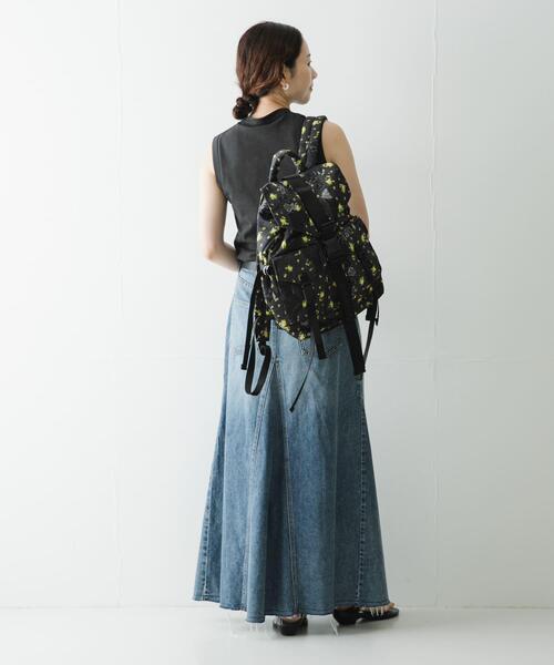 GANNI(ガニー)の「GANNI PRINTED NYLON BACKPACK(バックパック/リュック・レディース・その他1・-)」の5枚目の写真
