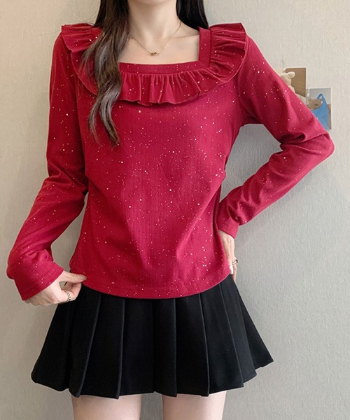 2ly2(トゥーリートゥー)の「ラメドットフリルトップス / スクエアネック フリルカットソー(Tシャツ/カットソー・レディース・ブラック/ボルドー・FREE)」の2枚目の写真