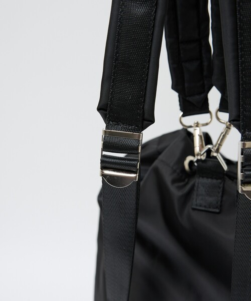 ABAHOUSE GRAY（アバハウスグレイ）の「【軽量/撥水】2WAY バックパック / ワンショルダーバッグ（バックパック/リュック・メンズ・ブラック・フリー）」の13枚目の写真