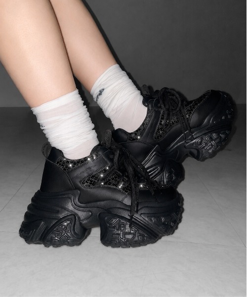 me+em select(ミームセレクト)の「【 +10.5cm盛れ 】スパンコールレースアップ厚底スニーカー / +10.5cm spangle lace-up platform sneakers(スニーカー・レディース・アイボリー/ブラック・37/38/39/40)」の17枚目の写真