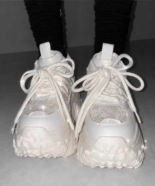 me+em select(ミームセレクト)の「【 +10.5cm盛れ 】スパンコールレースアップ厚底スニーカー / +10.5cm spangle lace-up platform sneakers(スニーカー・レディース・アイボリー/ブラック・37/38/39/40)」の22枚目の写真