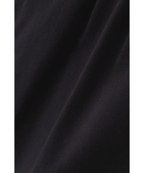 Y(ワイ)の「Y / ORGANIC COTTON TENCEL CHINO SHORTS(その他パンツ・メンズ・ネイビー・MEDIUM/SMALL)」の13枚目の写真