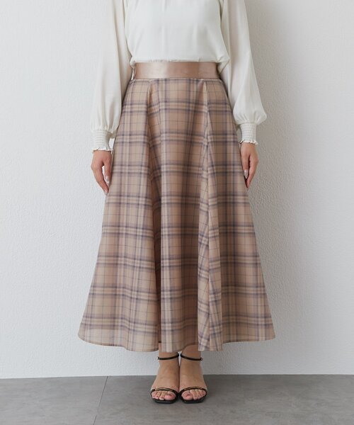 La boutique BonBon(ラブティックボンボン)の「【お上品シルエット】シアーチェックオーガンサーキュラースカート(スカート・レディース・ベージュ/ネイビー・38/36/PS)」の17枚目の写真