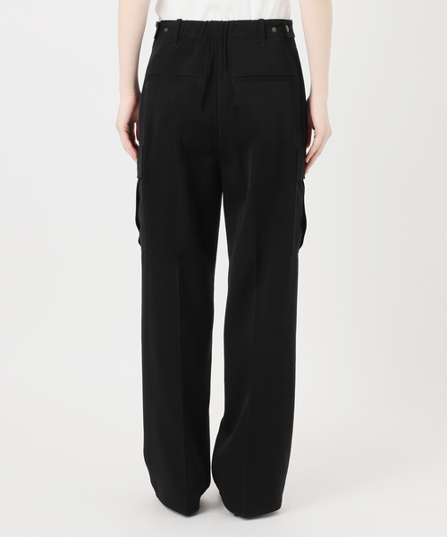 Spick & Span（スピックアンドスパン）の「スエードサテンカーゴパンツ（カーゴパンツ・レディース・ブラック/モカ・38/36）」の17枚目の写真