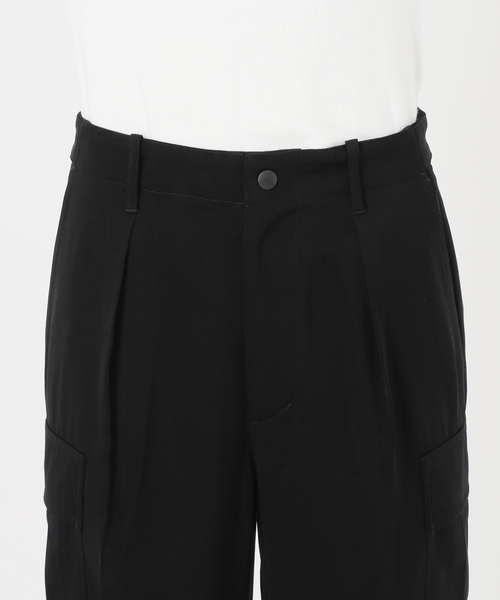 Spick & Span（スピックアンドスパン）の「スエードサテンカーゴパンツ（カーゴパンツ・レディース・ブラック/モカ・38/36）」の19枚目の写真