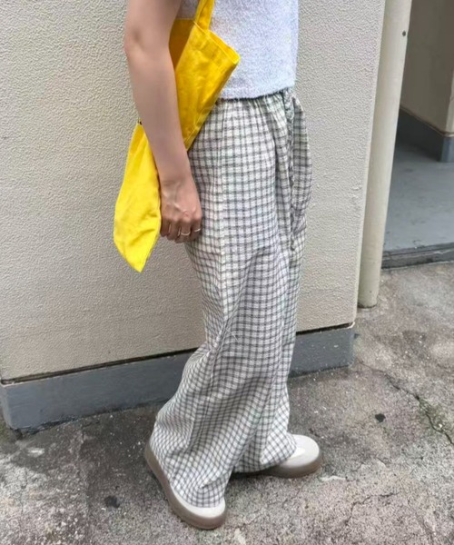 mebole(メボレ)の「check wide easy pants(その他パンツ・レディース・ホワイト/ブルー・FREE)」の5枚目の写真