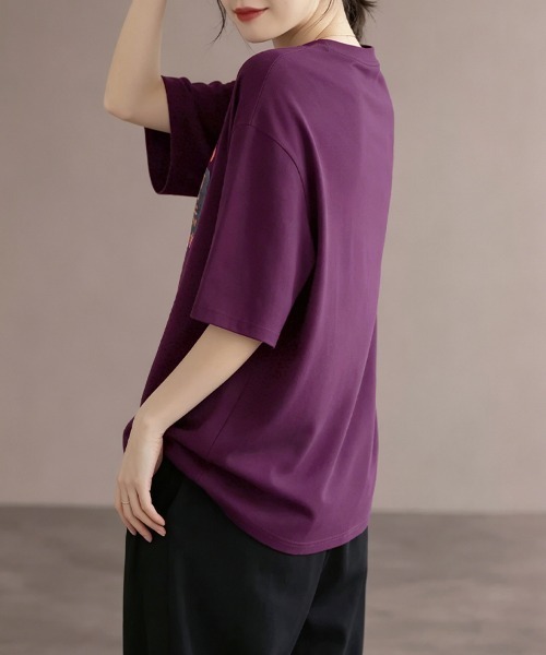 ONEP STAR(ワンピスター)の「グラフィックプリント半袖Tシャツ(Tシャツ/カットソー・レディース・ホワイト/ブラック/ベージュ/パープル/ネイビー・MEDIUM/LARGE/X-LARGE)」の16枚目の写真